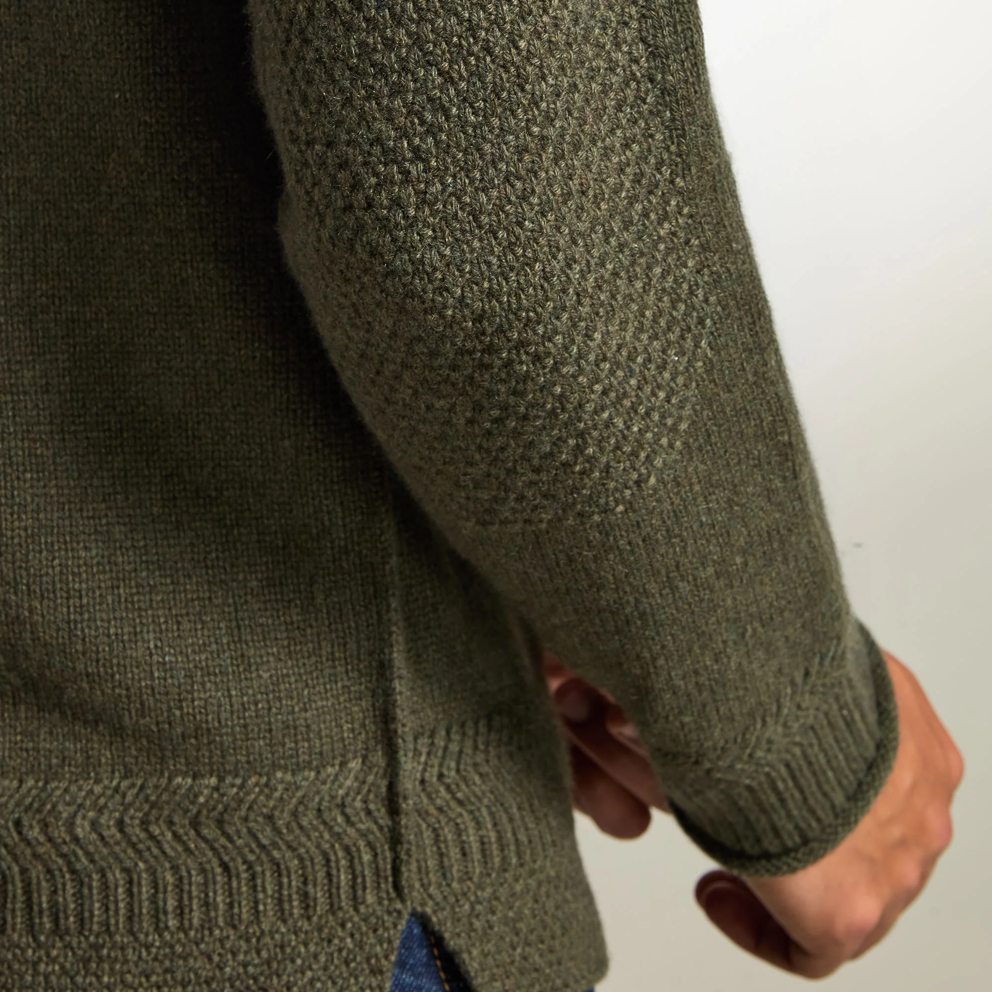 Caird Cashmere Sweater - Image 7