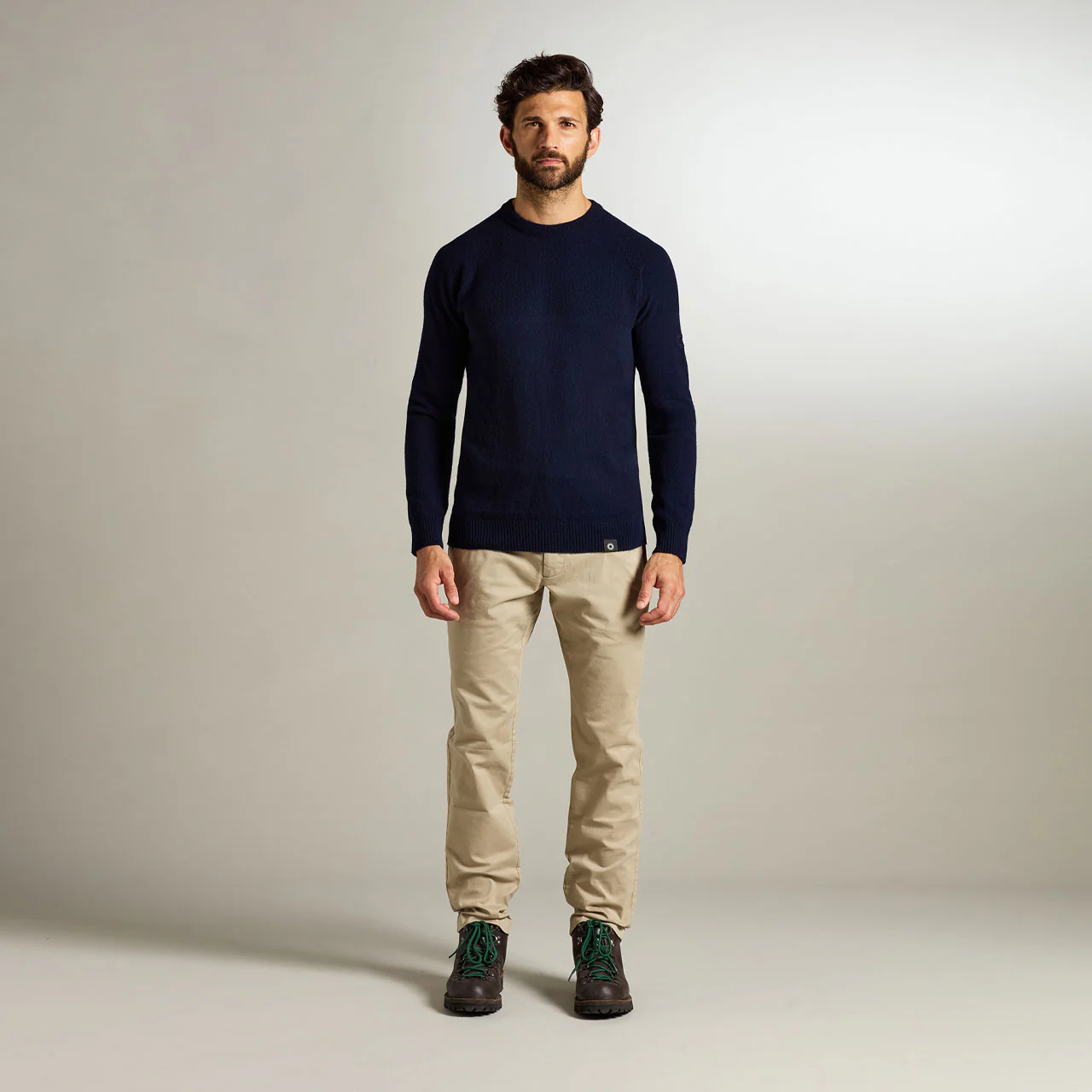 Dulwich Lambswool Crew Neck Sweater - Image 10