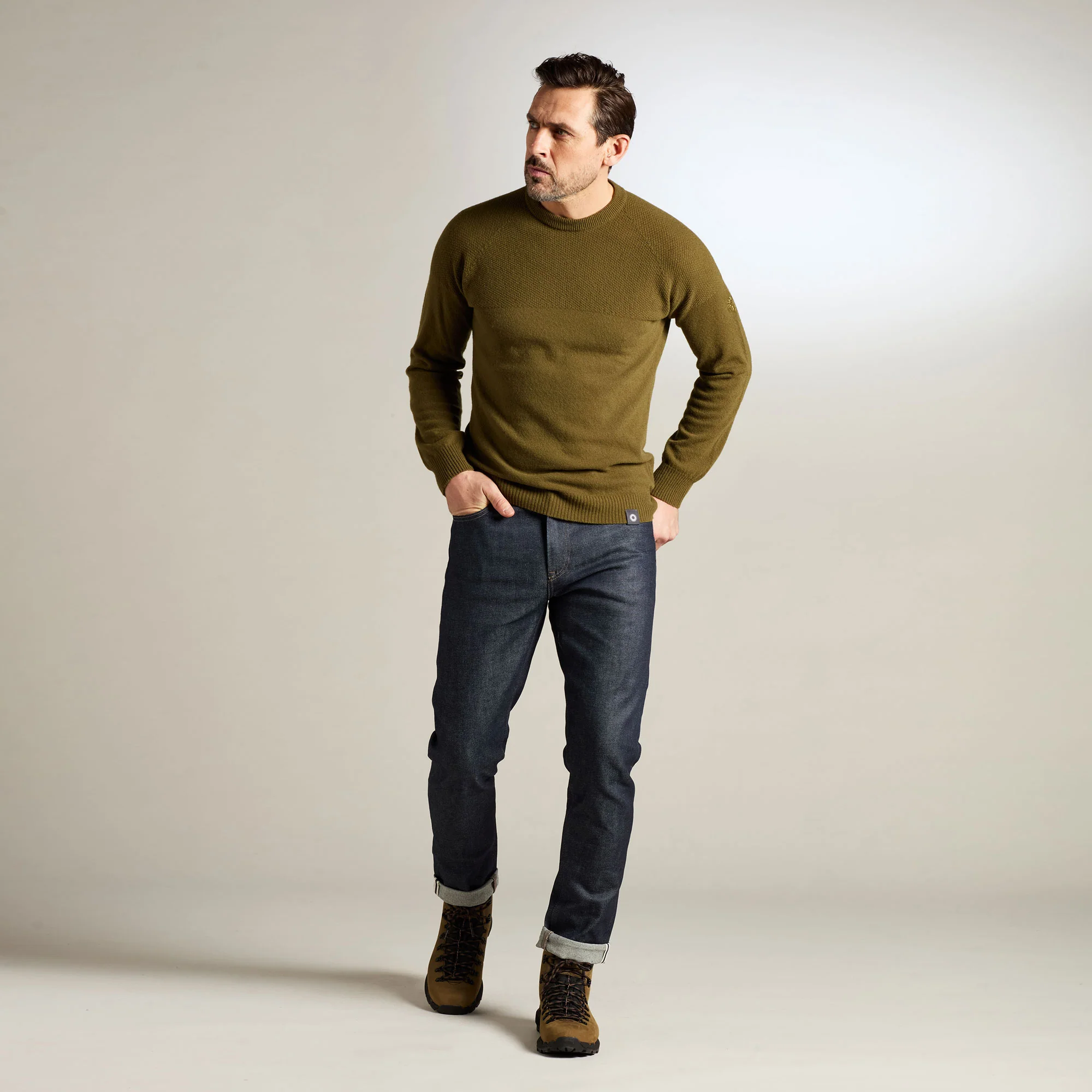 Dulwich Lambswool Crew Neck Sweater - Image 3