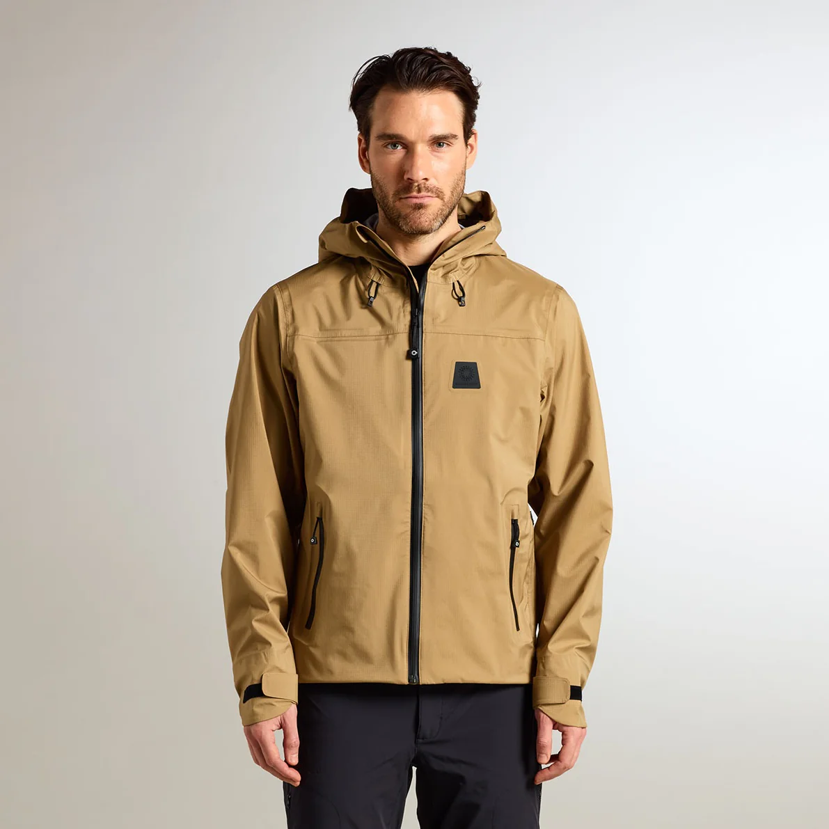 Quest Hardshell Jacket - Image 12