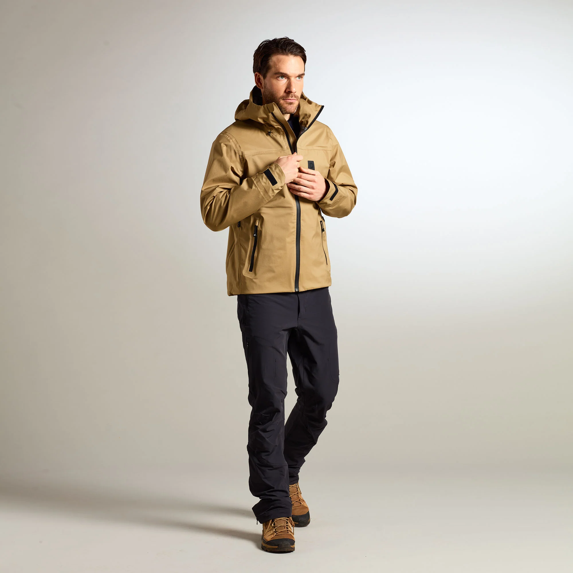 Quest Hardshell Jacket - Image 13