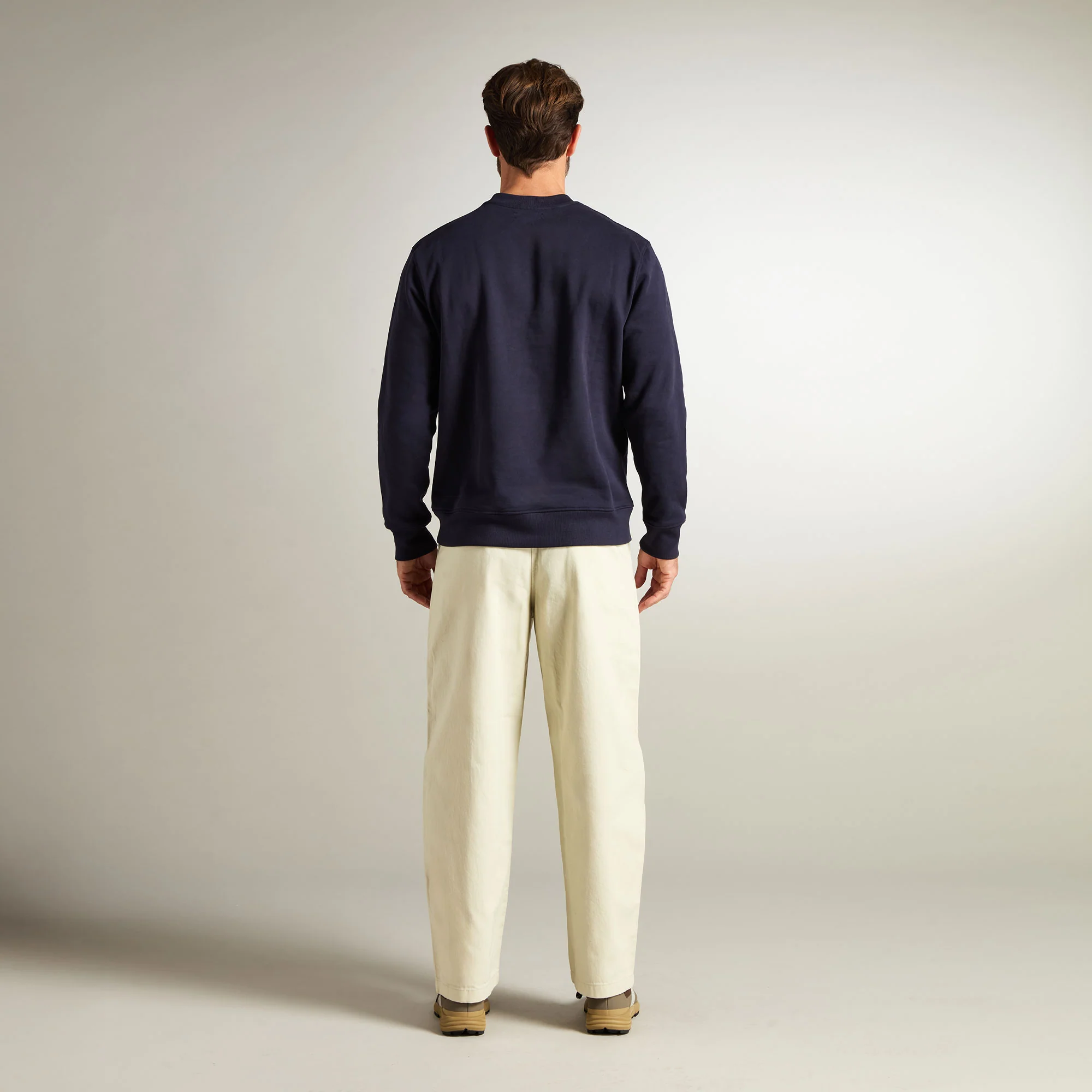Strand Sweatshirt - Image 6