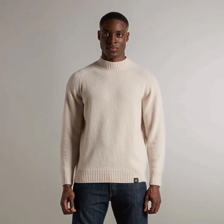 Trinity Lambswool Sweater - Image 10