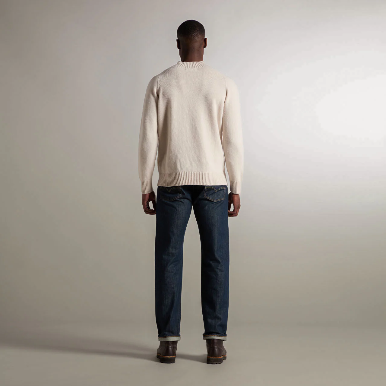Trinity Lambswool Sweater - Image 13